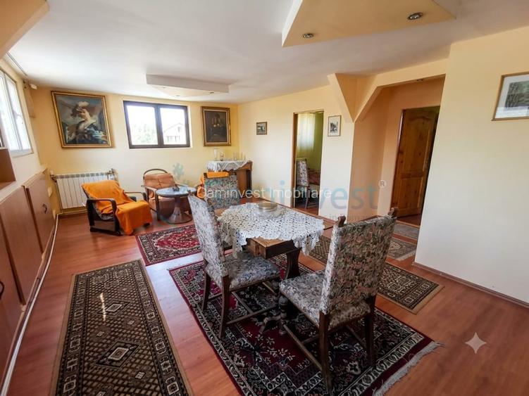 Casa de vanzare cu 6 camere in Oradea, zona Seleusului, Bihor - 2