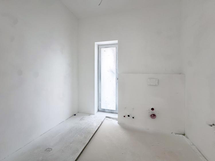 Casa individuala noua | Techirghiol | Curte 600 mp | Poarta acces auto