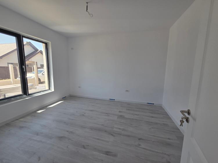 Vila nouă 190 mpu- P+M-Domnesti Țegheș-Teren 410 mp