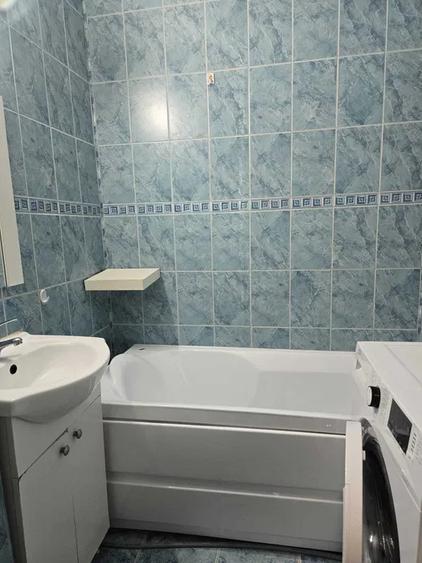 Garsoniera, decomandata, 38 mp, aer conditionat, metrou aproape, Lujerului