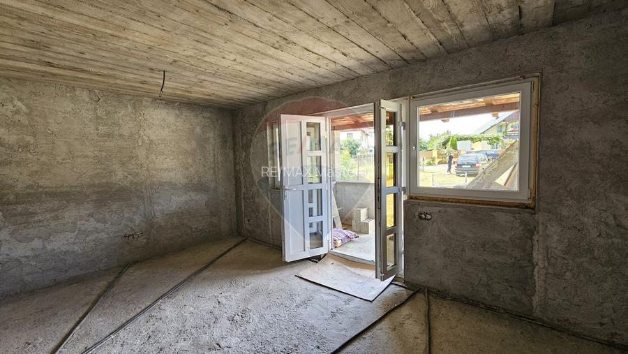 Casă / Vilă, teren 1700mp,  în Lisaura-Ipotești, Suceava - 23