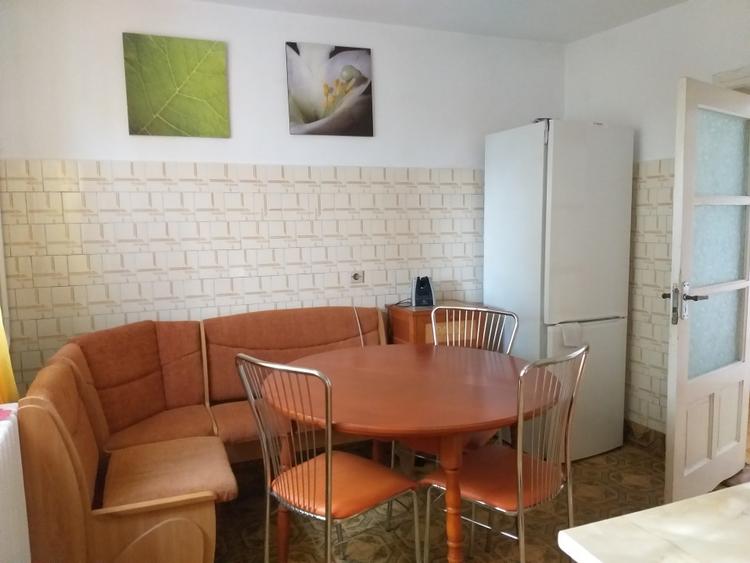 Vila deosebita 250 mp si teren 980 mp Pitesti, Gavana 3 Pret 325 000 euro neg.