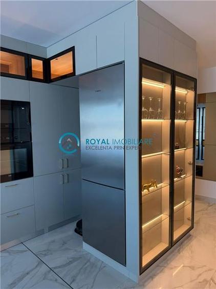 Royal Imobiliare - Vanzare penthouse 4 camere zona Albert