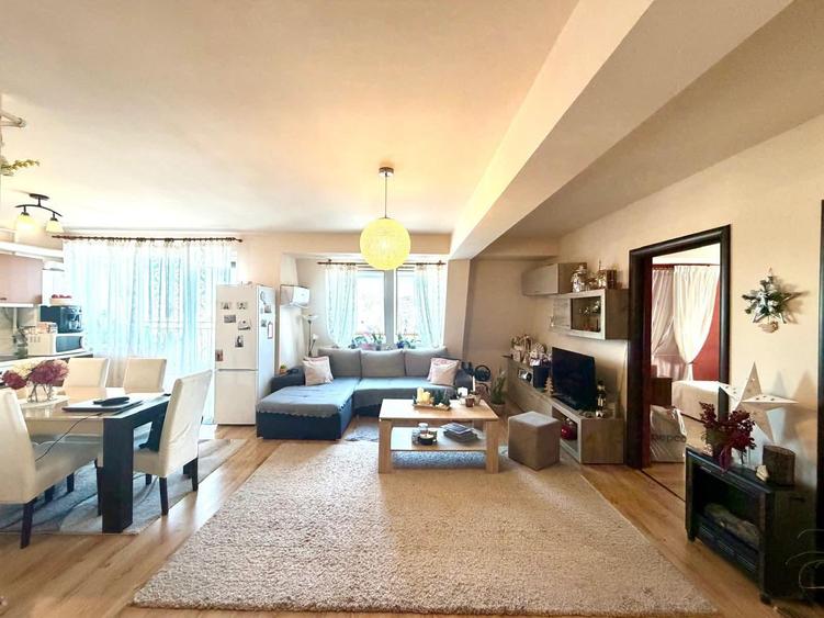 Apartament nou 82mp zona Strazii 22 Decembrie finisat 95.000eur neg