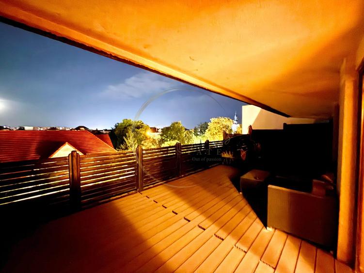 Apartament 3 camere - complexul studenṭesc | Penthouse