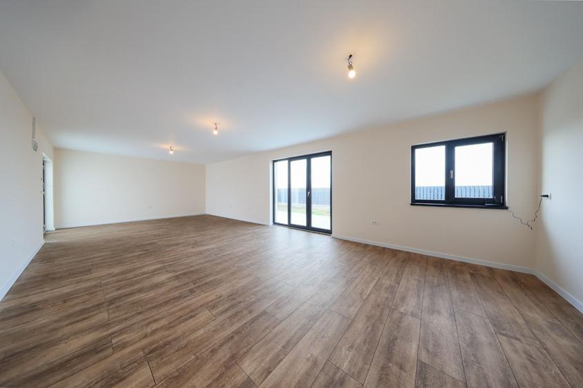 Casă modernă pe parter Bod | Teren 505 mp