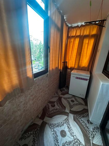 Apartament cu 2 camere, etajul 2/4, zona Alexandru cel Bun