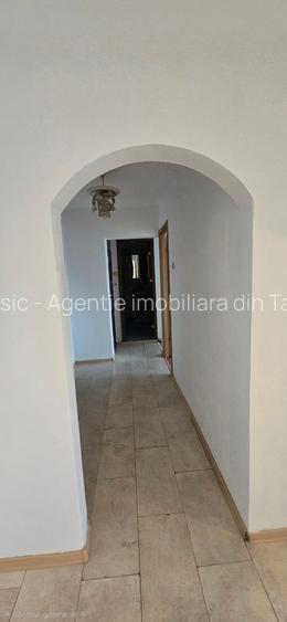 Micro 6 Târgoviște,  vanzare apartament 3camere - 5