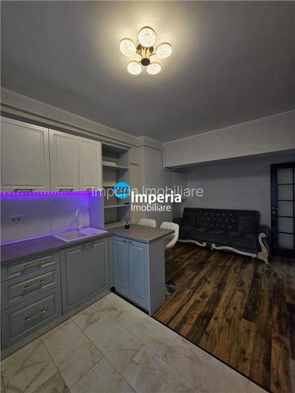 Inchiriez apartament 2 camere, open space, Copou - Royal Town - 4