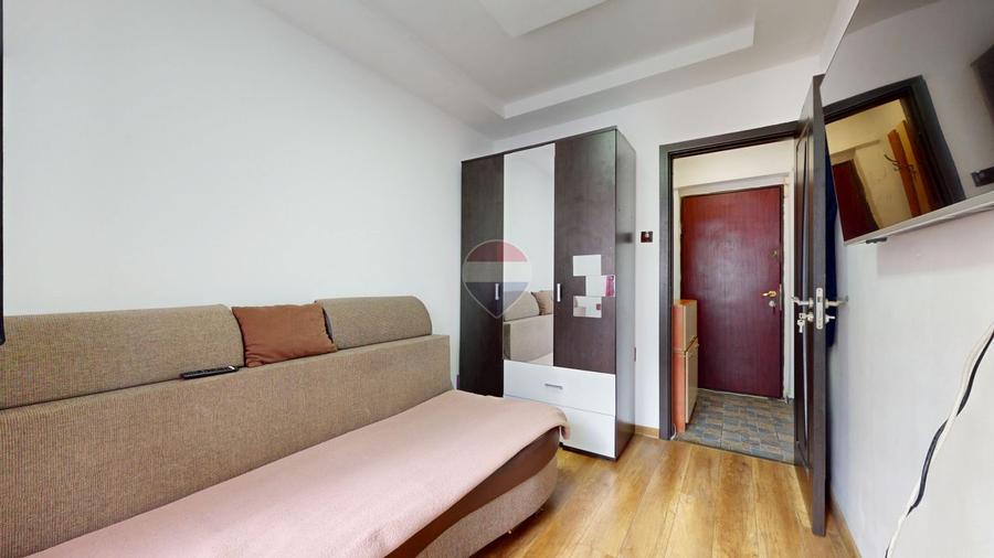 Apartament 3 camere cu potențial | Parcare și beci | Zonă liniștită