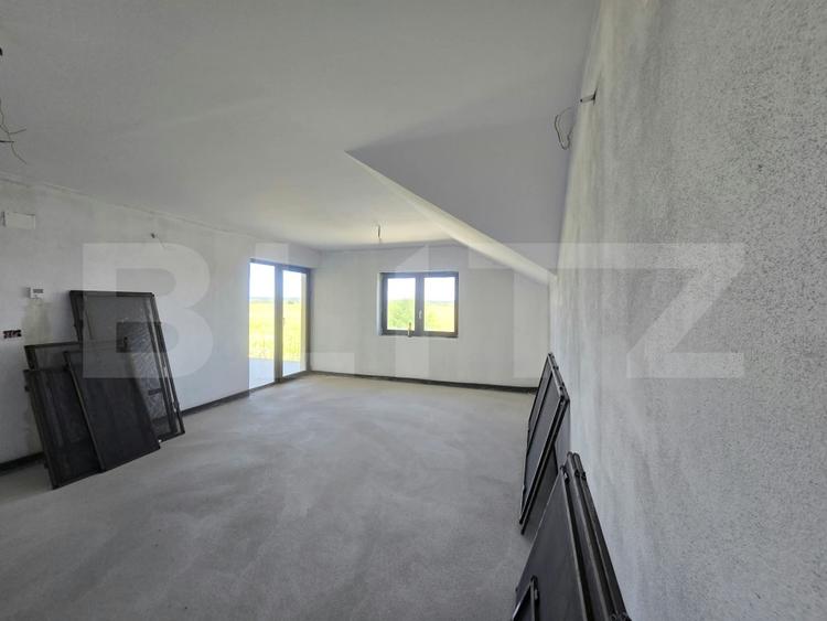 Casă P+M, 180 mp, 2 fronturi stradale, zona Sacueni