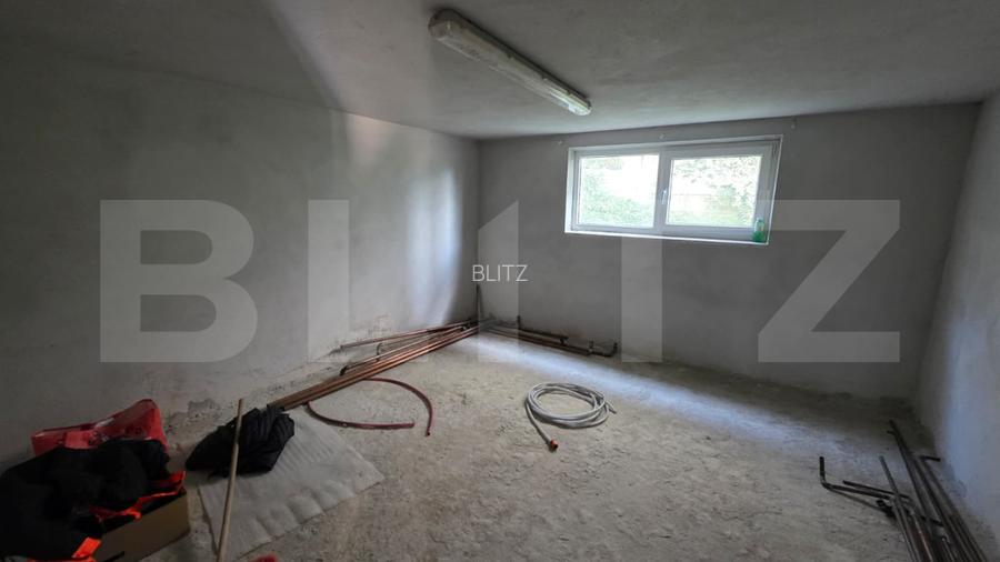Casa de vanzare, cu 4 dormitoare si 10 arii teren, zona Unirea - 13