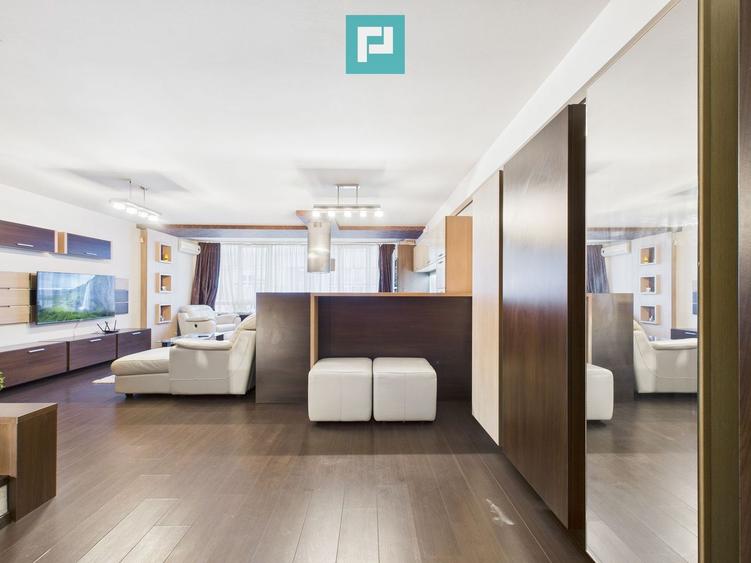 Penthouse 3 camere cu scară interioară ARED UTA