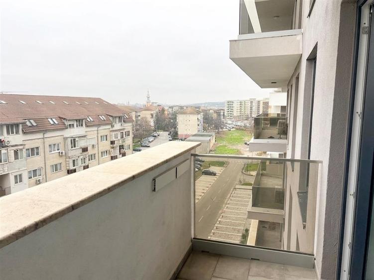 RECO  Apartament  2  camere, bloc nou cu lift, totul nou nelocuit, Zona  Nufarul