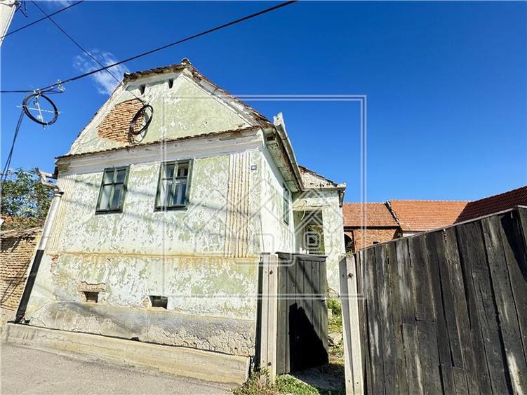 Casa individuala cu gradina, teren 1278 mp, sat Ludos, jud Sibiu