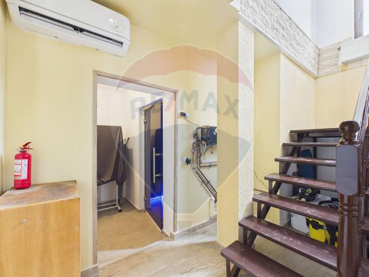 Vilă cu Hammam, garaj și sistem fotovoltaic – Sinaia, Calea Brașovului