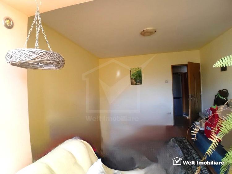 Apartament 3 camere, cartier Intre Lacuri, 2 balcoane, etaj intermediar, parcare