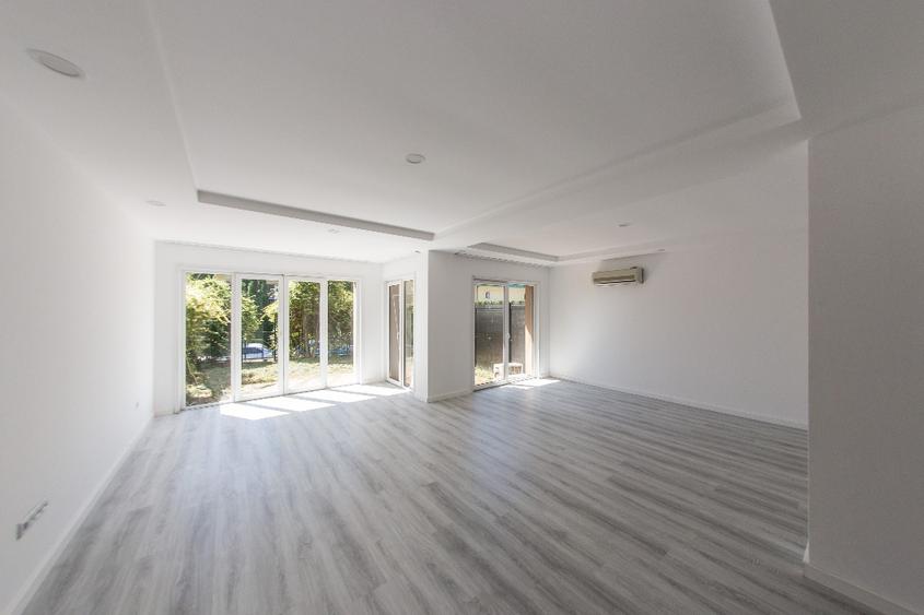 De vanzare vila P+1 tip duplex
