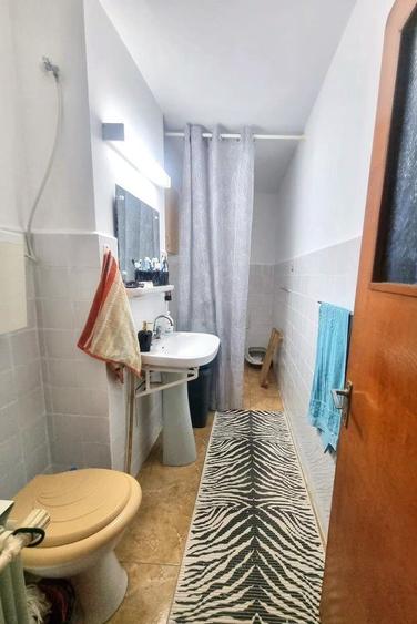 Vanzare 2 Camere Bd. Unirii Luxul Liniștii Monolit 1989 Vedere Spate 3 Balcoane