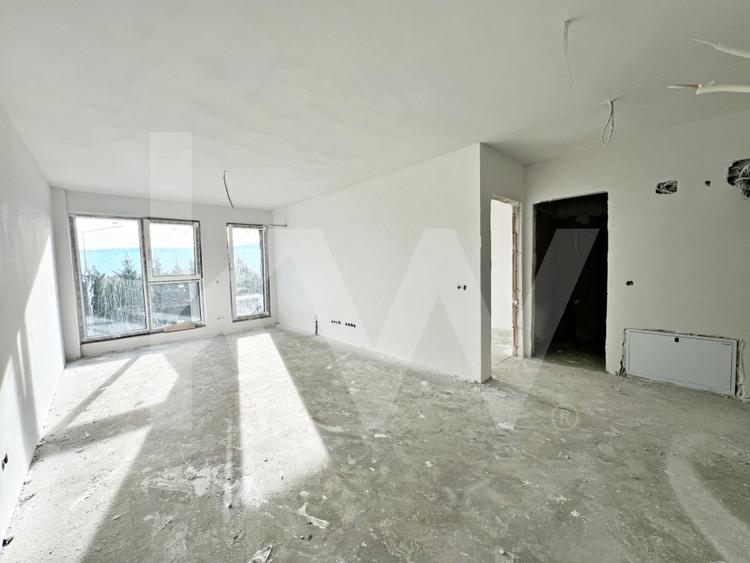 Apartament 3 camere, două băi, curte 50 mp -Natura la tine acasă! Cristian-SiBiU