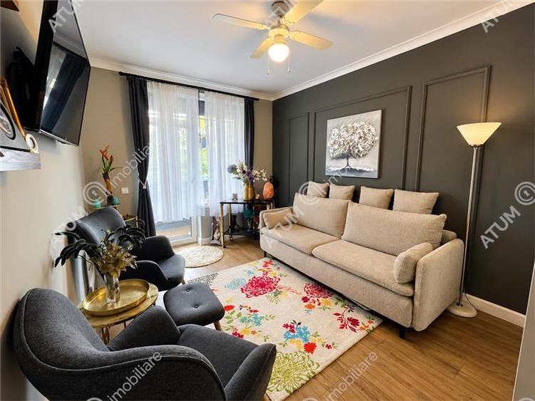 Apartament cochet cu 3 camere, gradina si 3 parcari in zona Selimbar
