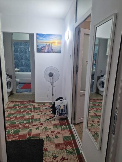 Vanzare apartament 2 camere Sulina