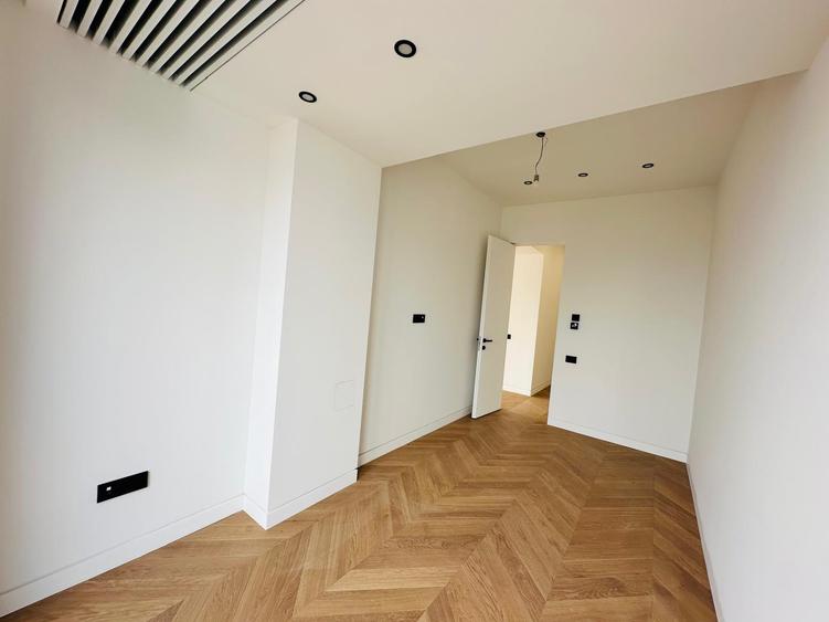 Vanzare - 3 camere -superb-  BHB