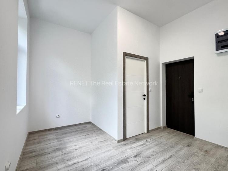 Spațiu renovat lângă Mitropolie | pretabil birouri | etaj 1 - 7