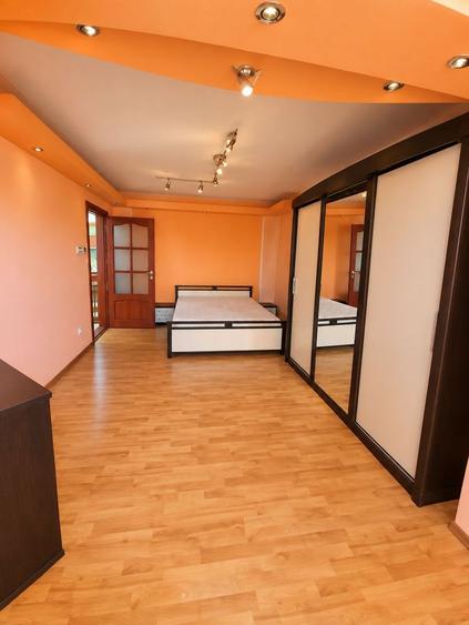 Sagului | 3 Camere | Etaj Intermediar | Centrala Proprie.
