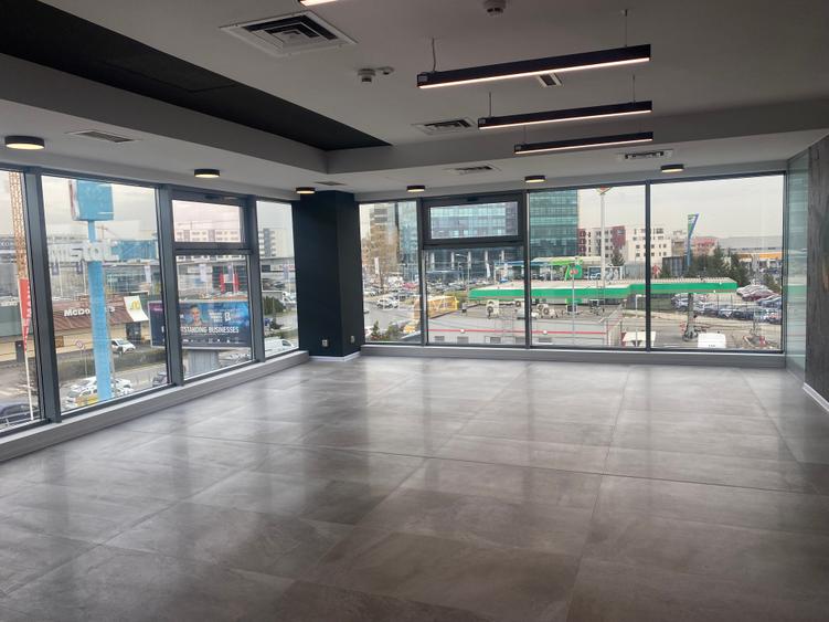 Proprietar, inchiriez spatiu birouri clasa A, 450 mp, Pipera, etaj 2 - 3