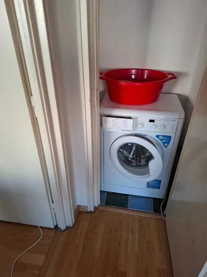 Apartament 2 camere, semidecomandat, 44 mp, ac, metrou aproape, 1 Mai