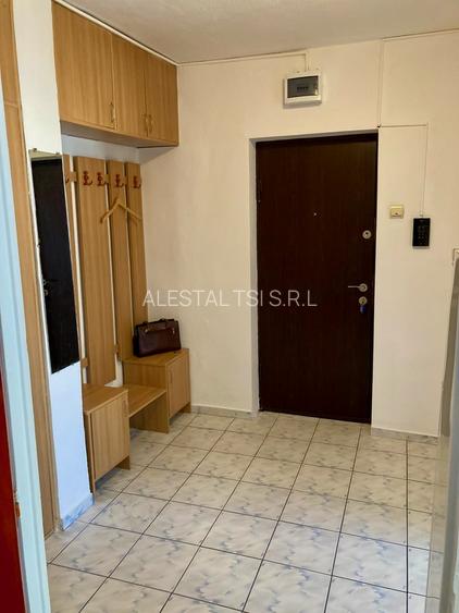 doua camere Brancoveanu 2 minute - 11