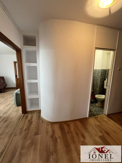 Apartament trei camere de vanzare in Alba Iulia