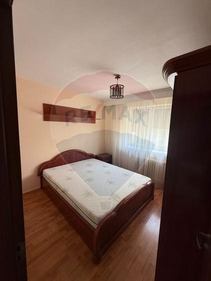 Chirie ap 3 Camere cu loc de parcare inclus bld. Bucuresti
