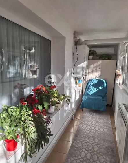 De vânzare apartament 2 camere decomandate, 60 m2, str.Ferdinand, Jud Constanta