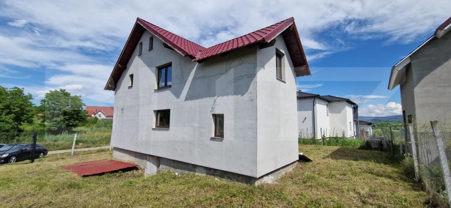 Casa de vanzare, 240 mp, zona jelna, teren 10 ari