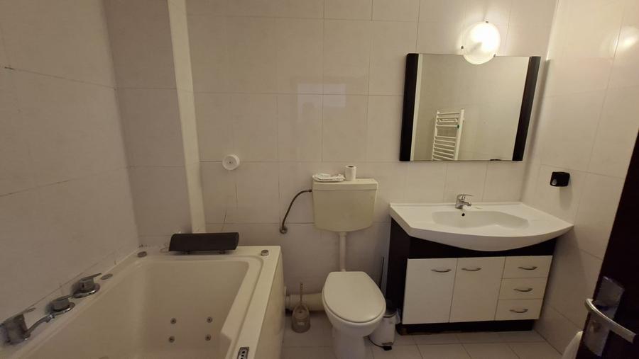 De inchiriat apartament 2 camere, Tg. Mures, Bloc nou, Central