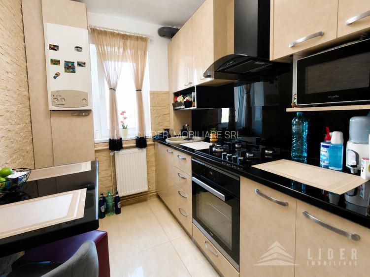 Apartament 3 camere de vânzare în Mănăștur, zona Big | Etaj 2, balcon și parcare - 3