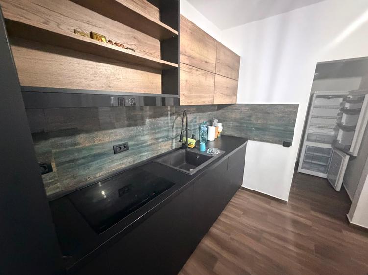 VILA SUPERBA MILITARI RESIDENCE ACVILEI, MOBILATA UTILATA PREMIUM, DOUA PARCARI