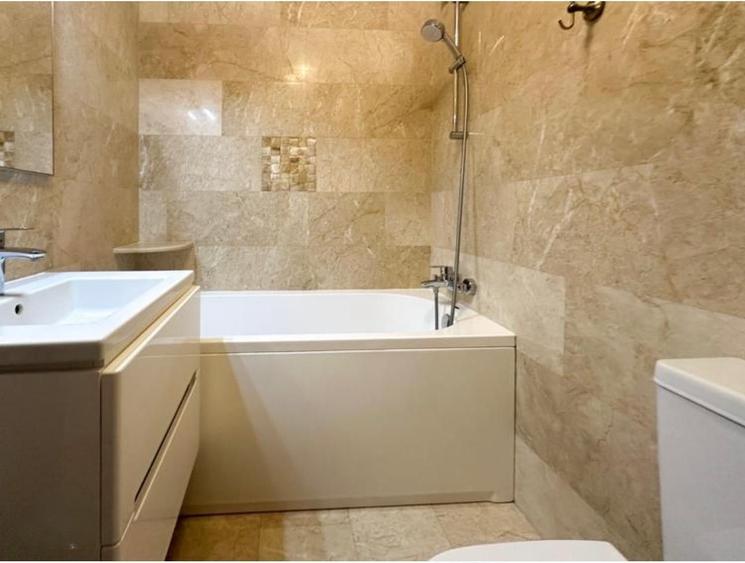 Apartament 3 camere–spatios-parcare subterana-zona Arcul de Triumf