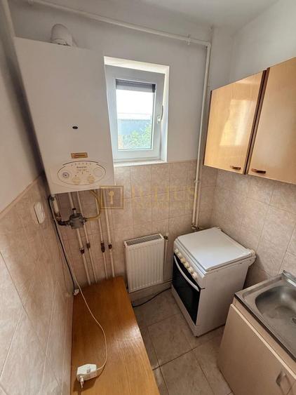 1 camera| Dacia-strada Timis| centrala proprie| apartament frumos| etaj 1