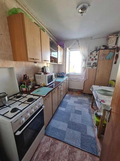 Apartament cu 3 camere in zona Astra, Brasov