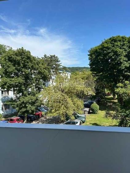 Apartament 2 camere decomandat, zona Cornișa - 4