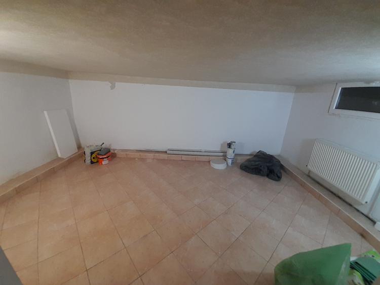 GARSONIERA PARTER INALT,zona Panait Cerna