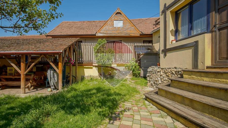 Casă cu farmec tradițional și zona pitoreasca - Râșnov | 0% comision