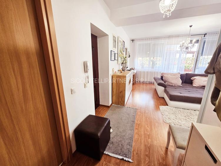 Apartament 2 Cam cu Terasă Metrou Republica - 4