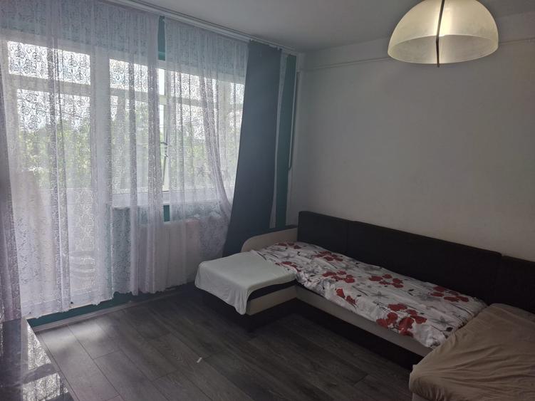 Apartament 2 camere, confort 1 semidecomandat zona Gageni, Ploiesti