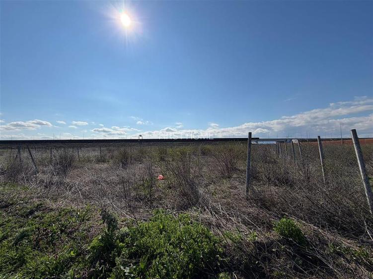 Teren intravilan 700mp in zona de Nord de vanzare - 5