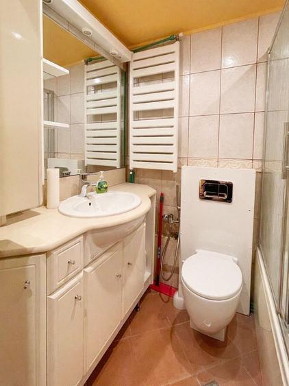 Apartament 3 camere I 1 decembrie 1918 I Vanzare