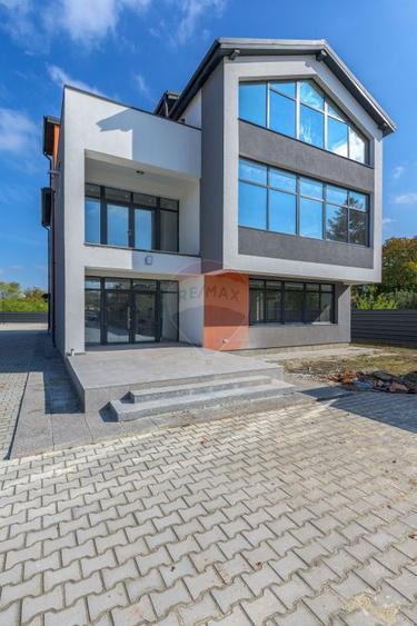 Inchiriat Spațiu comercial/locuit/birouri de 410mp în zona Nord BUFTEA